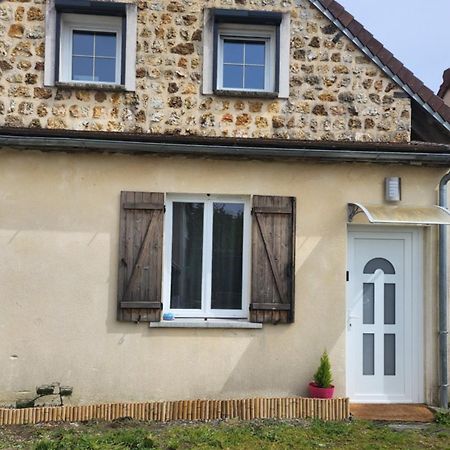 Joli Studio En Centre Ville Faremoutiers Zewnętrze zdjęcie