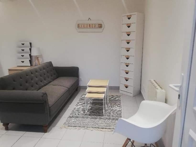 Joli Studio En Centre Ville Faremoutiers Zewnętrze zdjęcie